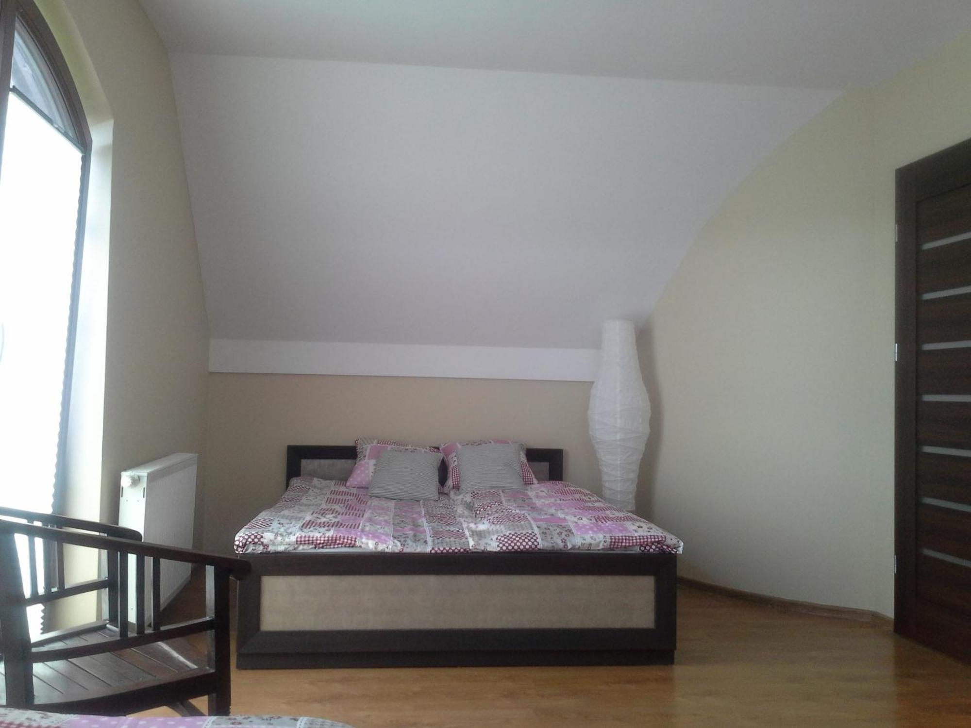 Dom Przy Kociej Gorze Villa Krzczen Exterior foto